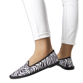 Balerinke sa životinjskim printom iz Ermengardija bijela