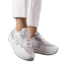 BM Bijele tenisice sa svjetlucavim umetcima iz Lévesa bijela