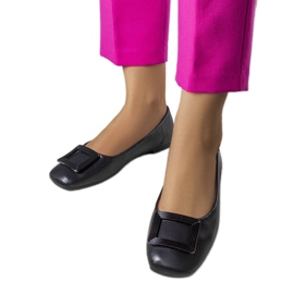 Crne balerinke s Sheller kopčom crna