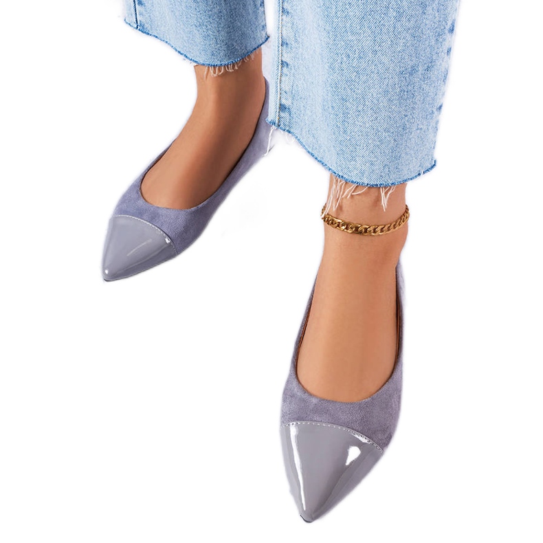 Sive lakirane balerinke iz Thibaulta siva