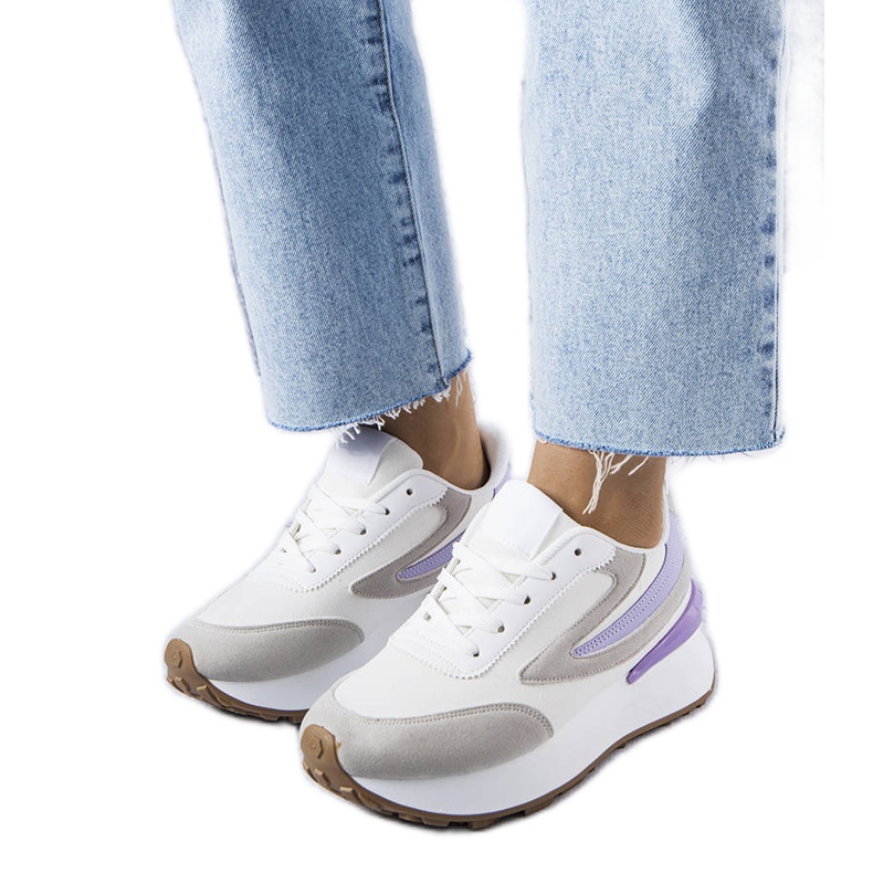 Bijele tenisice na debljem potplatu marke Moore bijela