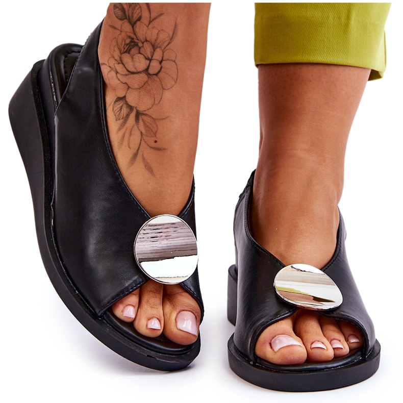 Vinceza Ženske kožne sandale na tanku crnu pravdu crno