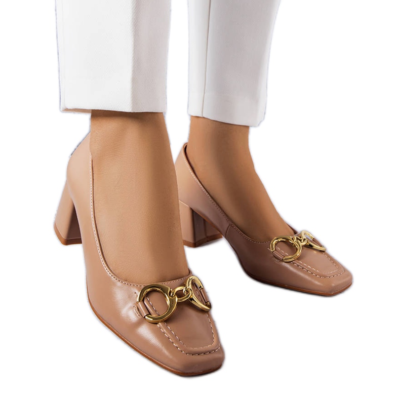 BM Bež cipele s četvrtastim vrhom iz Neufvillea