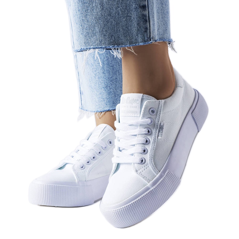 Lee Cooper LCW-22-31-0884L bijele tenisice bijela