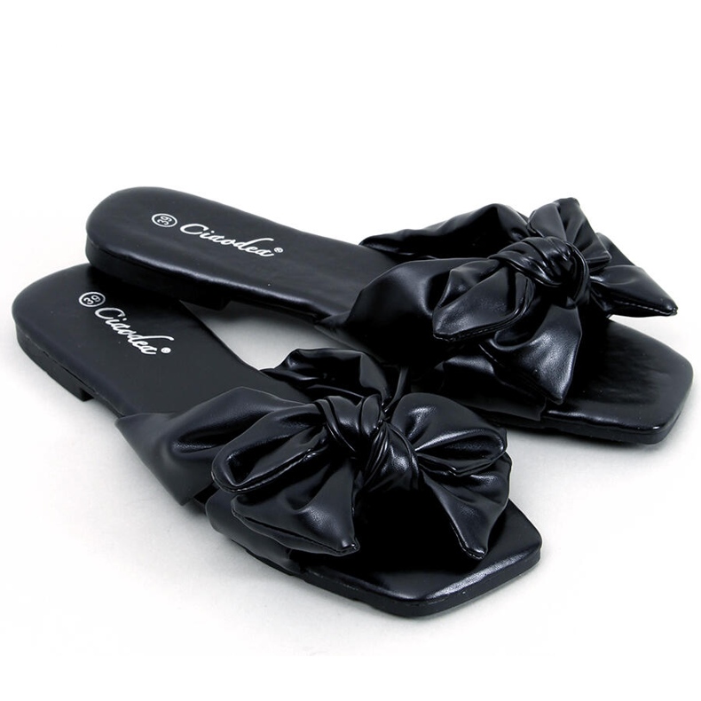 Minnen crne papuče s mašnom crno