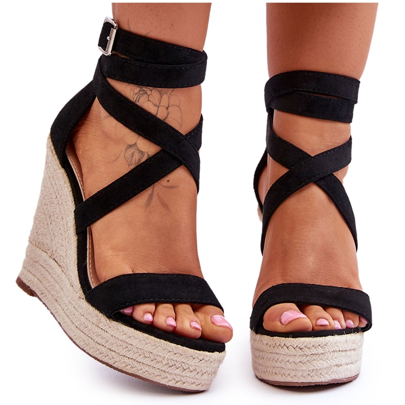 FJ1 Udobne sandale na visokoj platformi crne Lemira crno