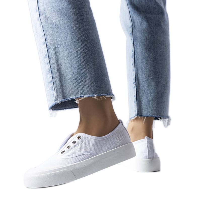 Bijele slip-on tenisice iz Rabicana bijela