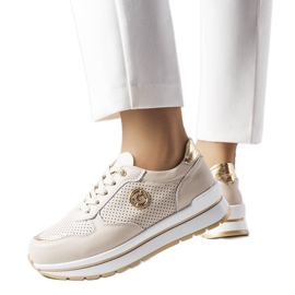 Bež ažur kožne cipele iz Talbota