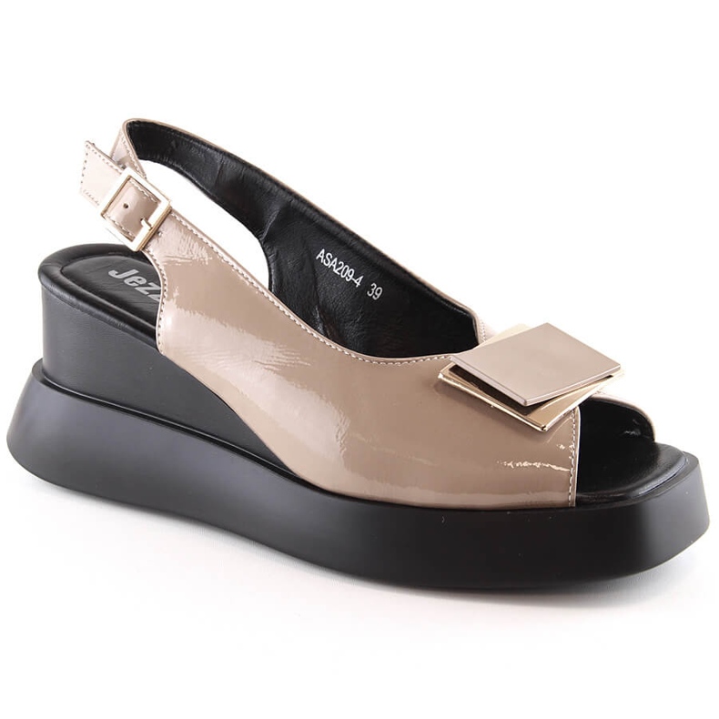 Lakirane ženske sandale na wedge Jezzi SA209-4 bež