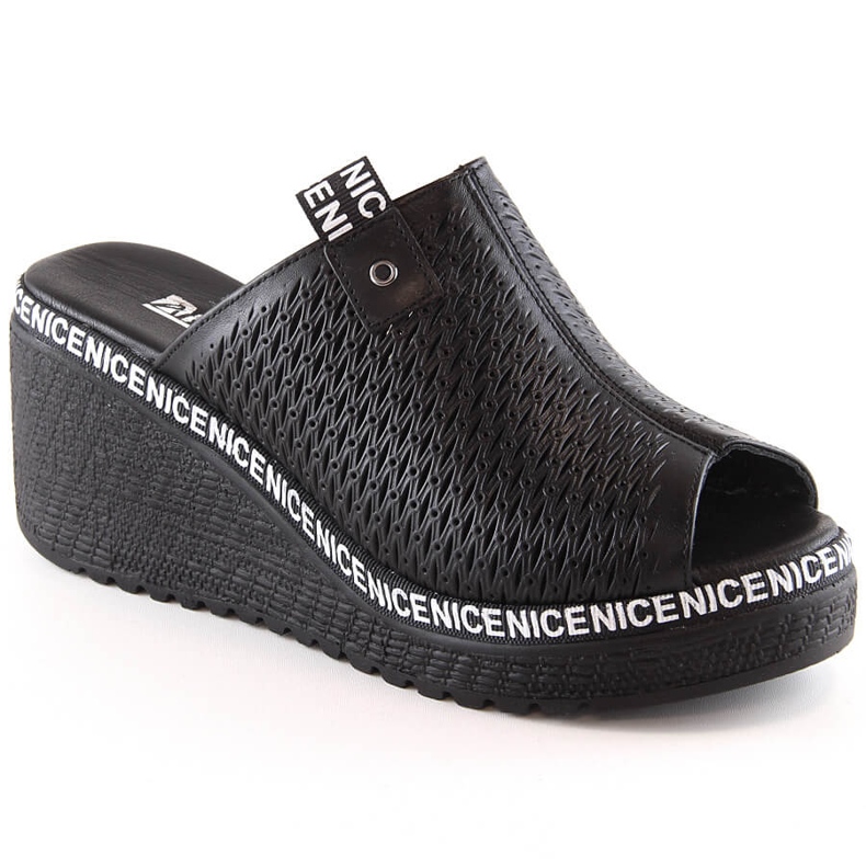 Ženske kožne ažur sandale na wedges crne Artiker 50C0523 crno