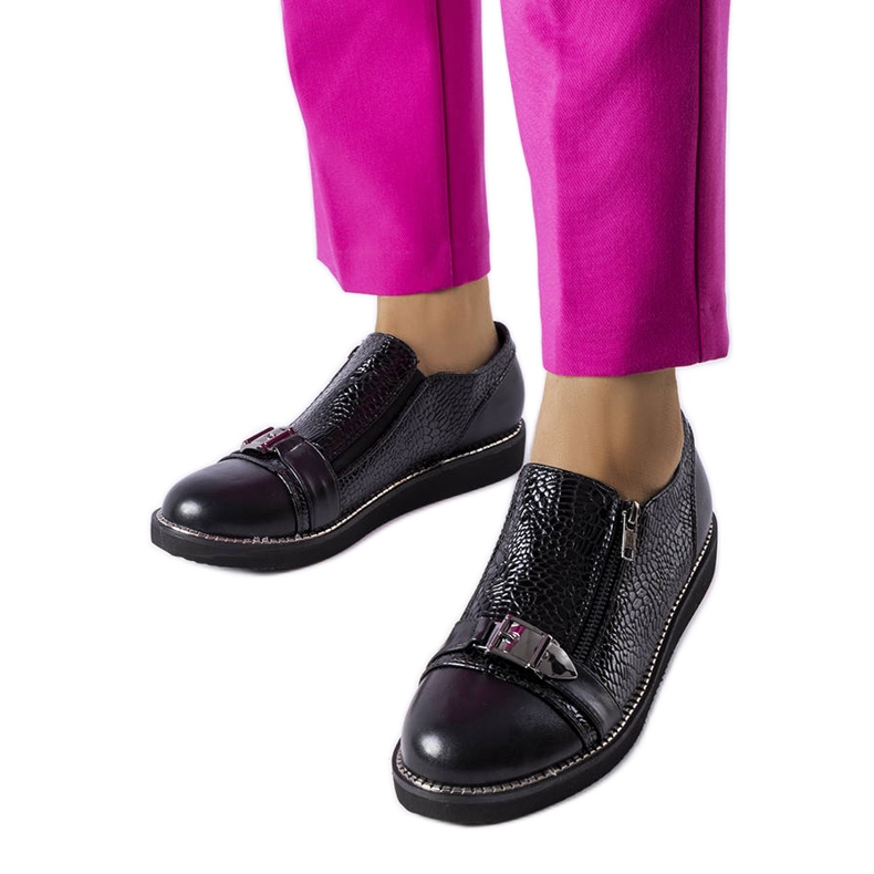 Crne cipele s reljefom iz Huguesa crno