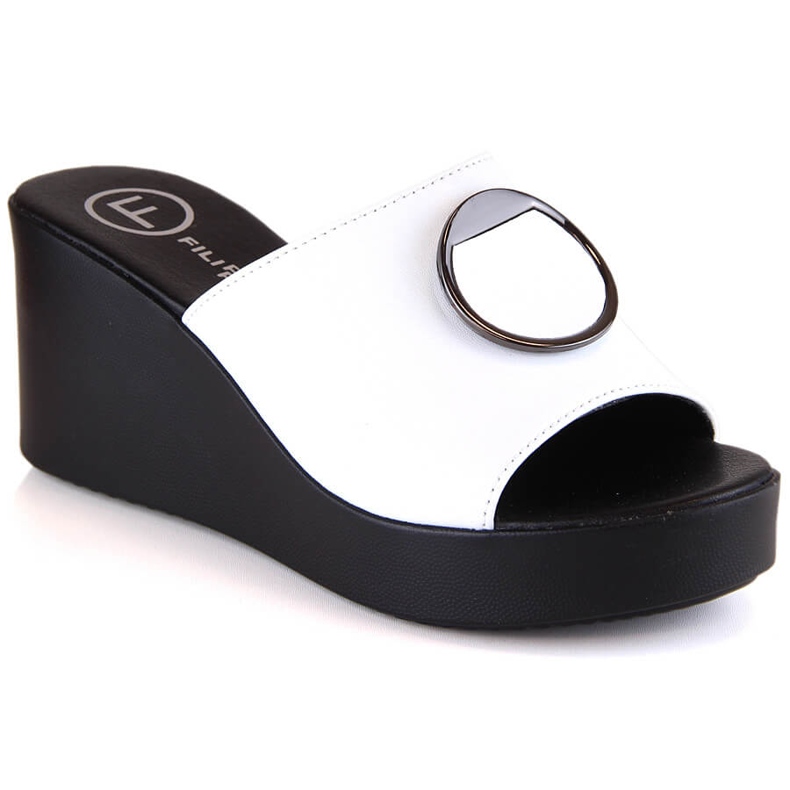 Ženske bijele kožne natikače Filippo DK4610 bijela