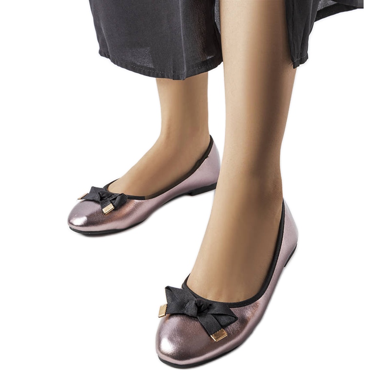 Srebrne metalik balerinke s Boro mašnom srebro