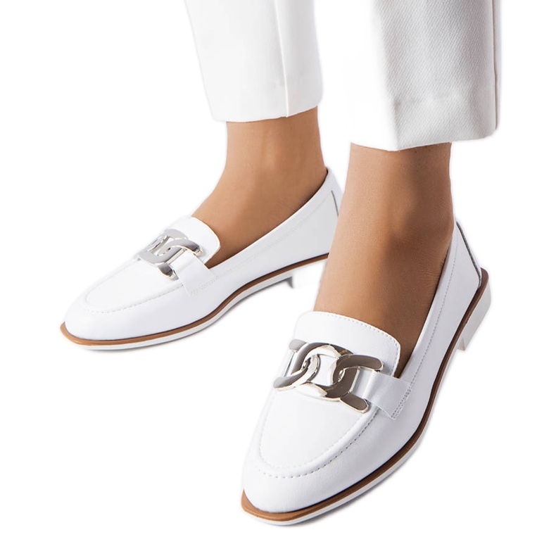 Bijele natikače s kopčom iz Henriquea bijela