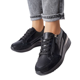 Crne ažurne kožne cipele marke Fleur crno