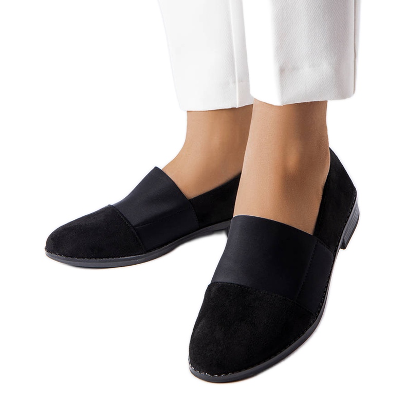 Crne ravne cipele iz Stoneya crno