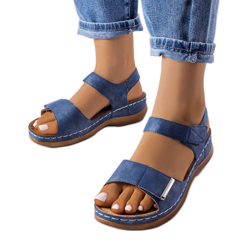 Mornarskoplave niske sandale na klin iz Vallisa plava