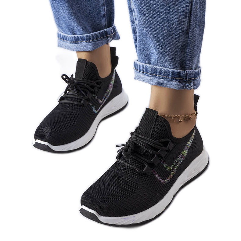 Crne tekstilne tenisice iz McKeylora crno