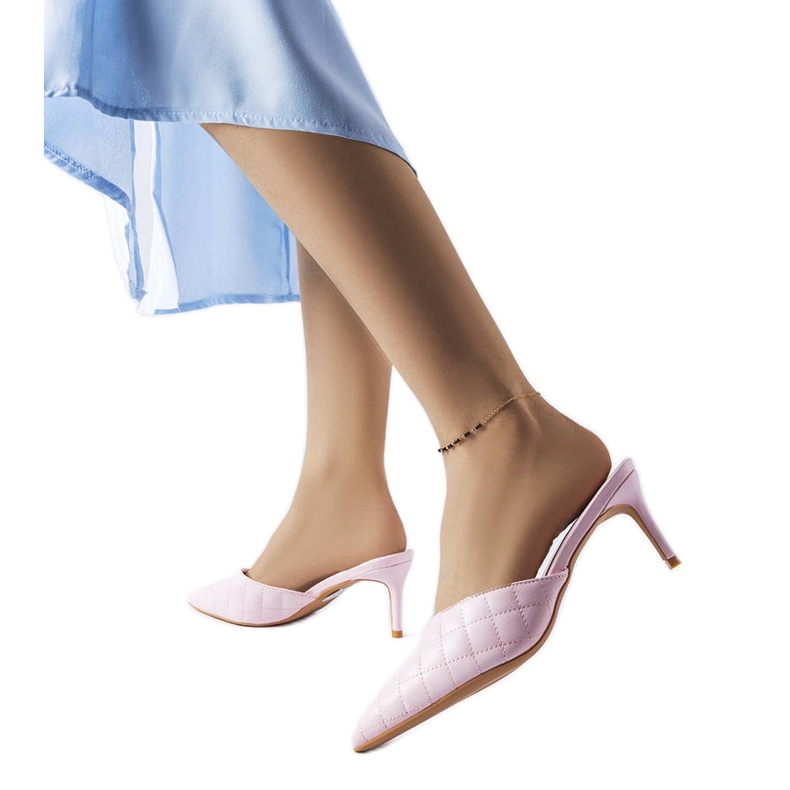 Ružičaste prošivene japanke iz Lamberta ružičasta