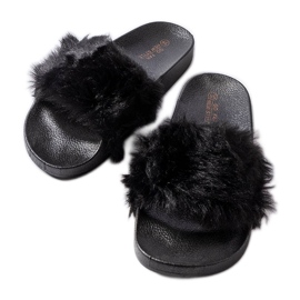Crne papuče s krznom iz Genevrea crna