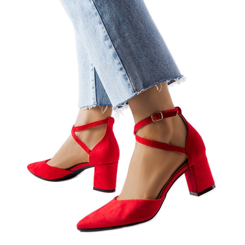 Crvene salonke na stupu Bensalem crvena