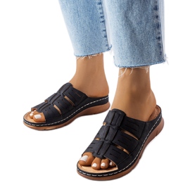 Žersei crne klinaste klizače crna