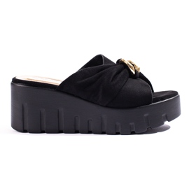 Crne visoke sandale na klin od Shelovet crna