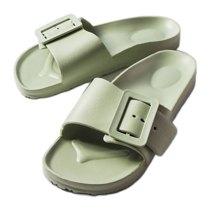 Zelene gumene klizače s kopčom iz Nelma zelena