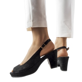 Crne blok sandale iz Dionne crna