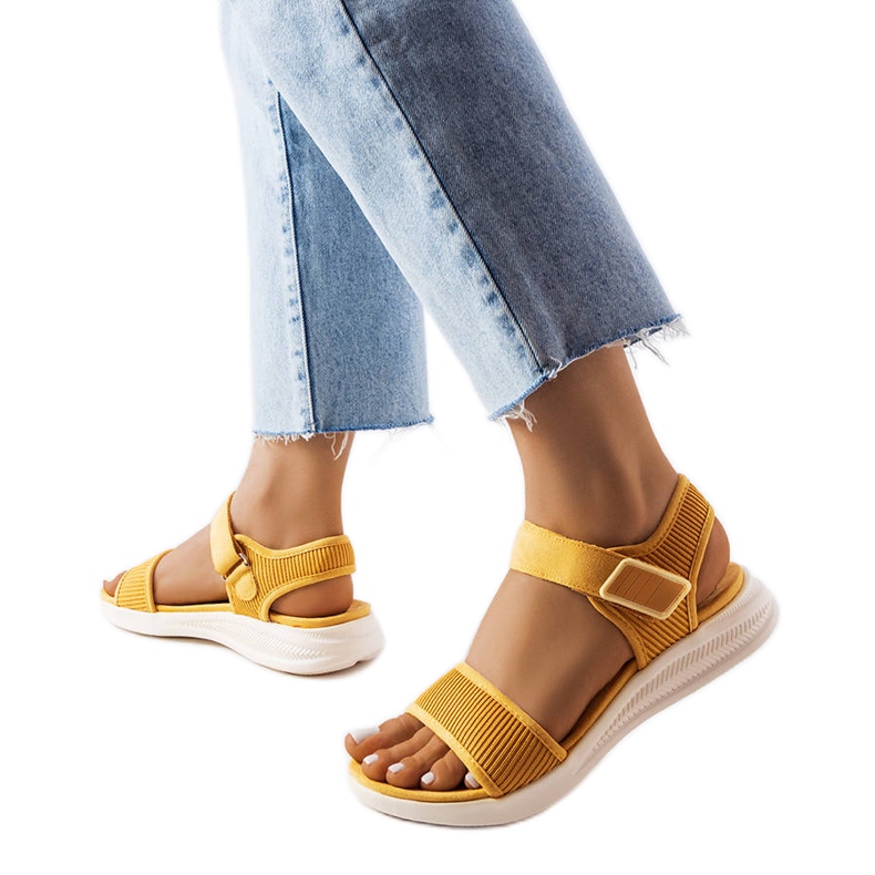 Žute sportske sandale iz Bériaulta žuta boja