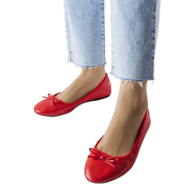 Crvene balerinke s mašnom iz Vaillancoura crvena