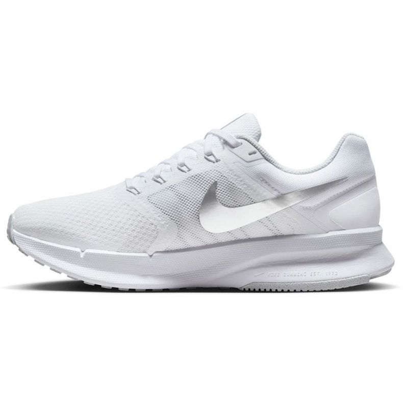 Tenisice za trčanje Nike Run Swift 3 W DR2698 101 bijela