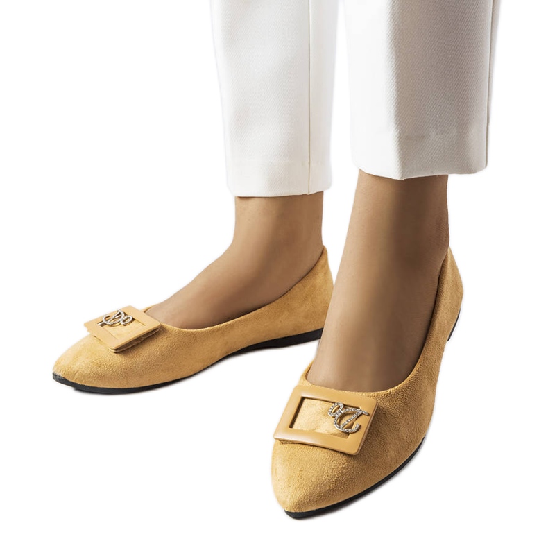 Bež balerinke ukrašene kamenčićima iz Fleminga