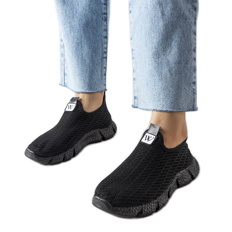 Crne slip-on tenisice iz Yellvillea crno