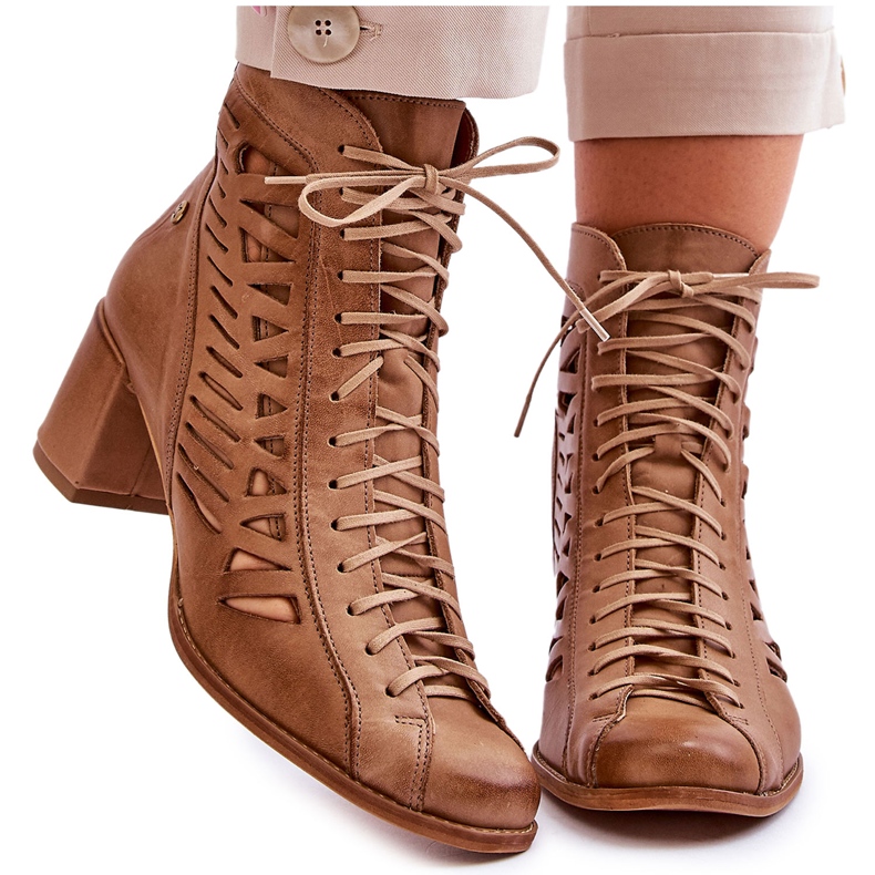 Kožne otvorene čizme Maciejka 05508-10 Tamno bež