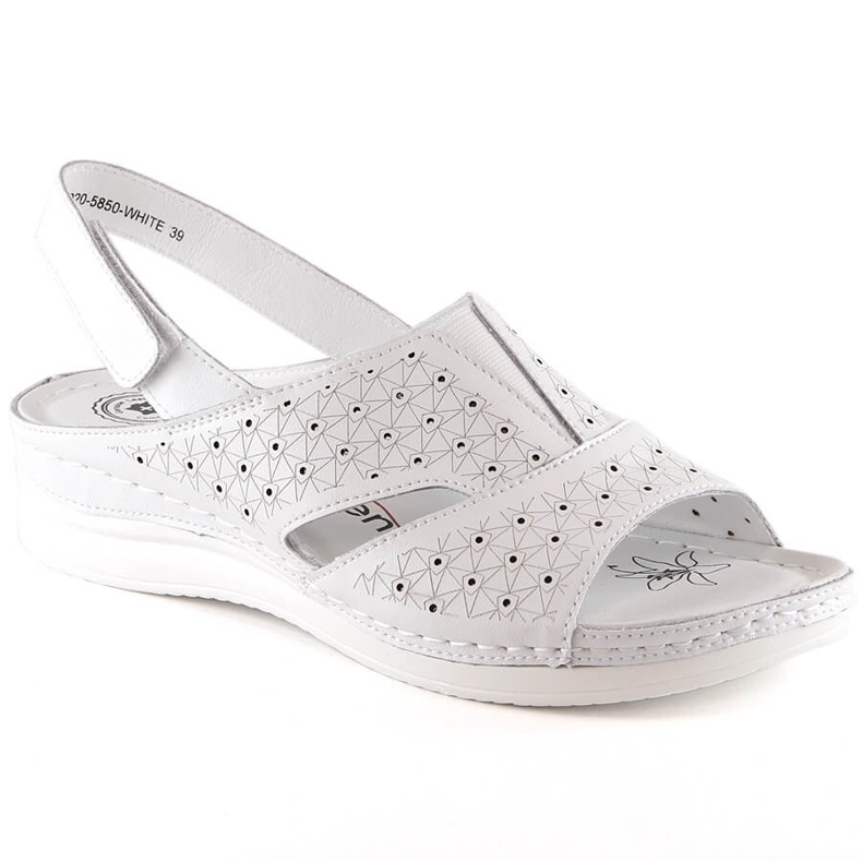 Udobne ženske kožne sandale sa čičak trakom bijele boje eVento 5850 bijela
