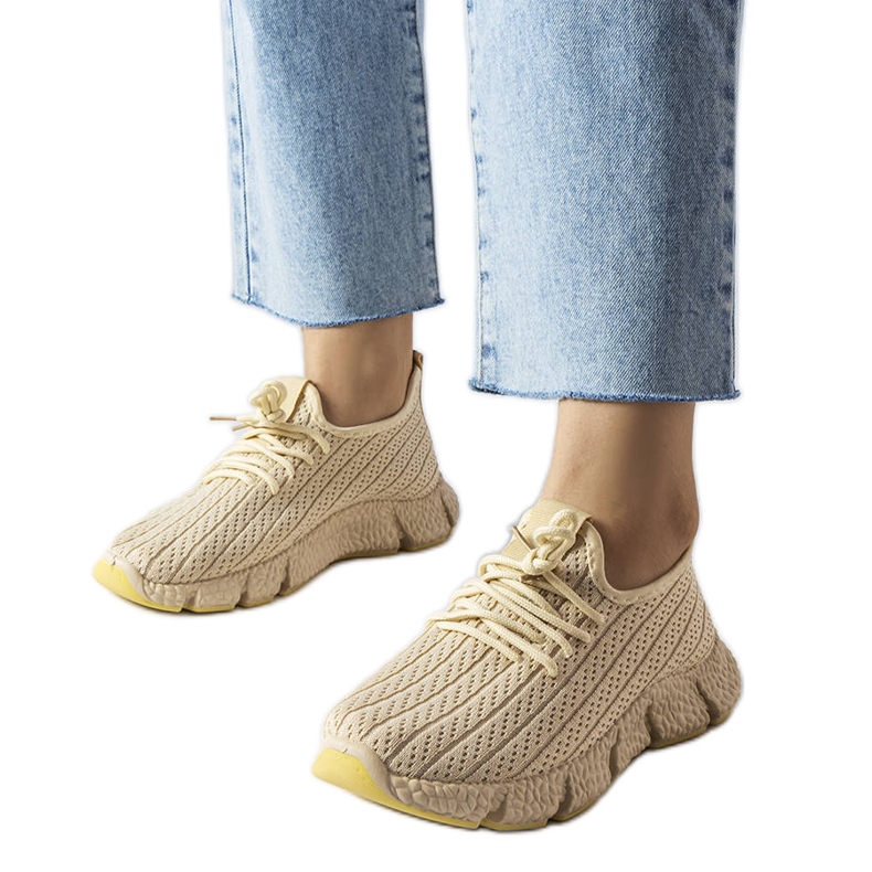 Svijetlo bež sportske tenisice marke Élodie