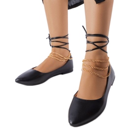 Crne balerinke s ukrasnom kopčom iz Donata crna