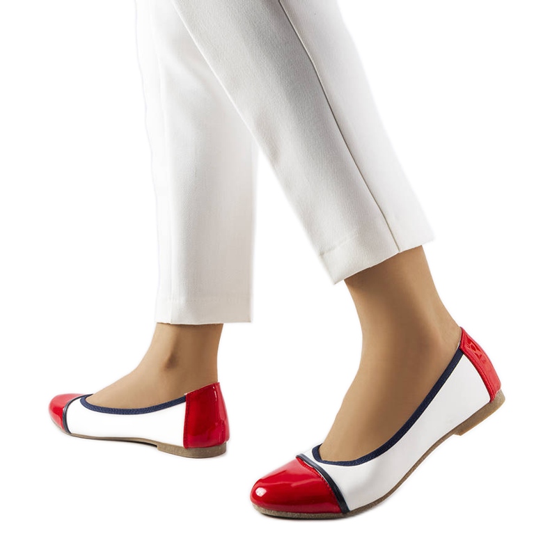 Bijele i crvene balerinke iz Salmonsa bijela