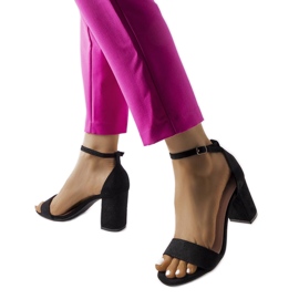 Crne Lourna sandale na nisku petu crna