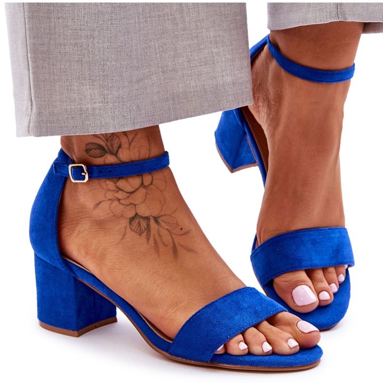 Klasične sandale od brušene kože na nisku petu za medeni mjesec plava