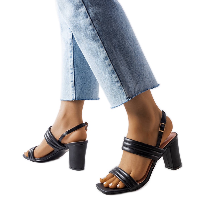 Crne sandale na Moli stup crno