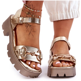 Ženske kožne sandale sa zlatnim Emori ukrasom zlatna