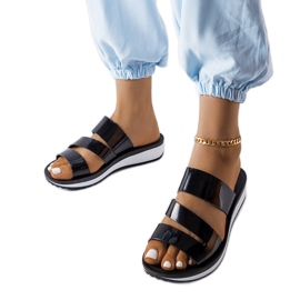 Inna Crno lakirane slajdove iz Tilde crna