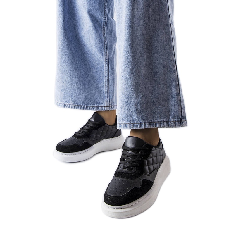 Ženske crne tenisice marke Latoya crno