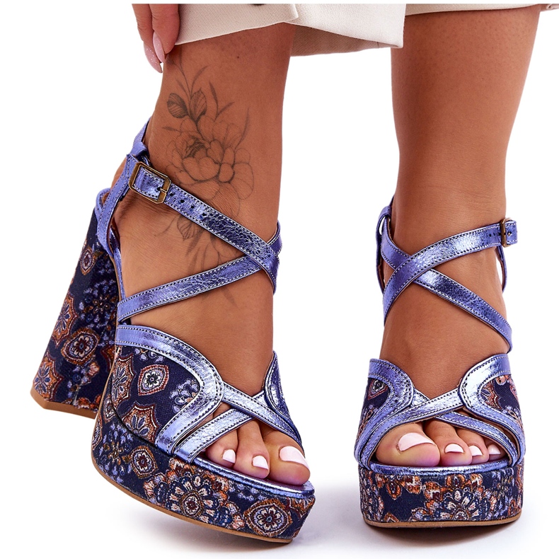 Kožne sandale na petu Maciejka 06084-17 tamnoplave plava