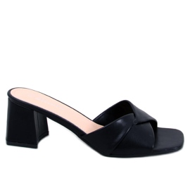 Poncia crne sandale na nisku petu crna