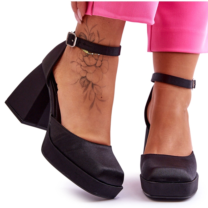 Moderne cipele na masivnu petu Black Sandia crno