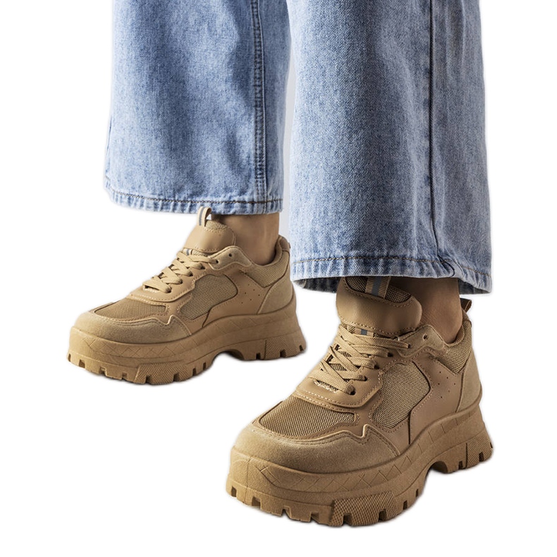 Tamno bež debele tenisice marke Mikeladze