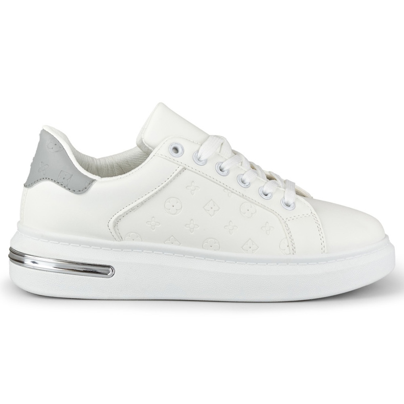 Bijele sportske cipele s ukrasima bijela